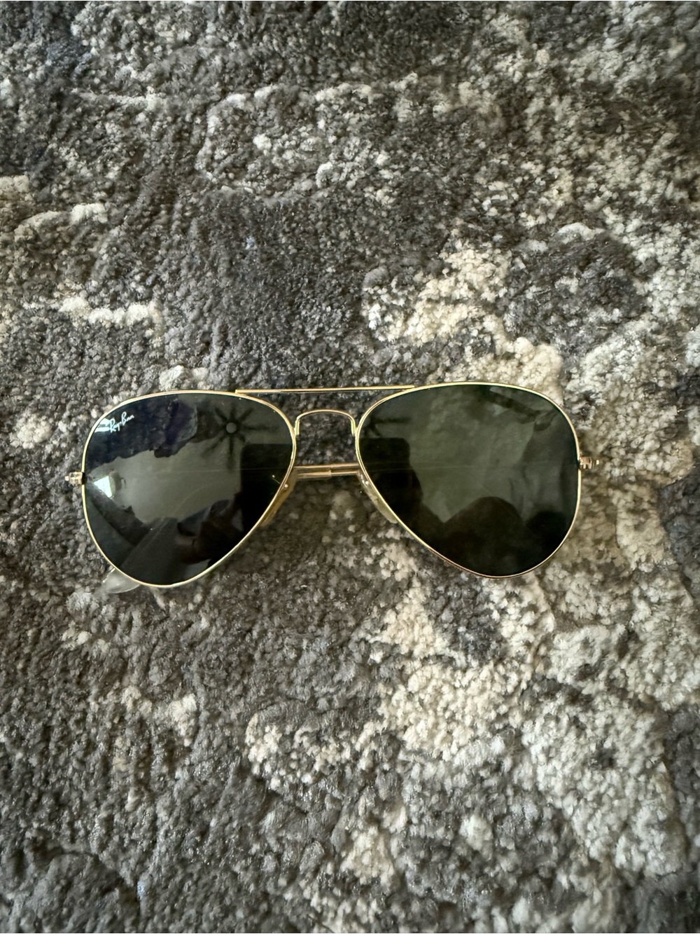 Ray-Ban Gold Aviator Sunglasses with Dark Green Lenses
